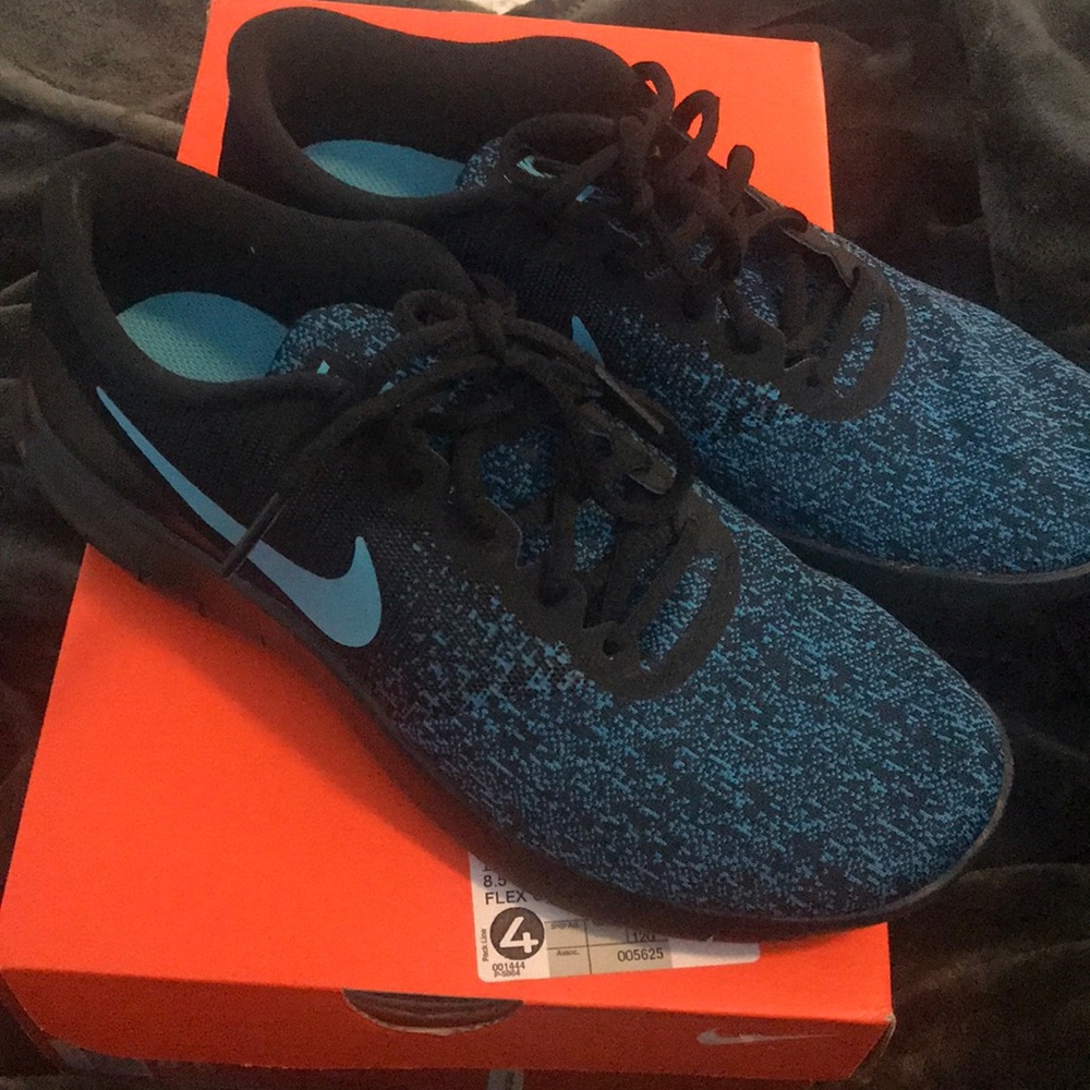 Nike Flex Contact